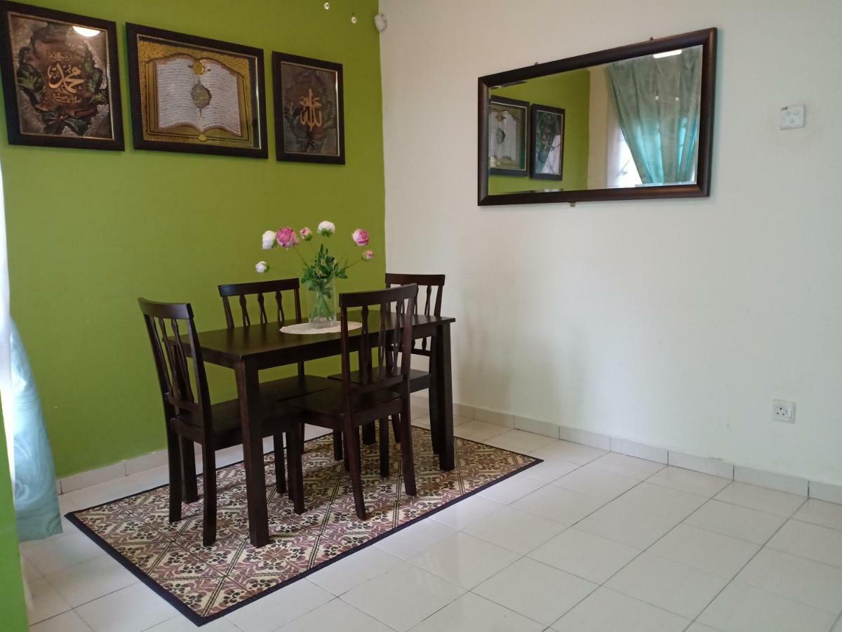 Muslim Dinaim Homestay Tanjong Malim Dış mekan fotoğraf