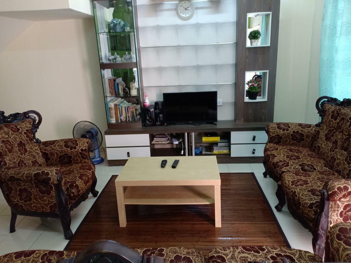 Muslim Dinaim Homestay Tanjong Malim Dış mekan fotoğraf